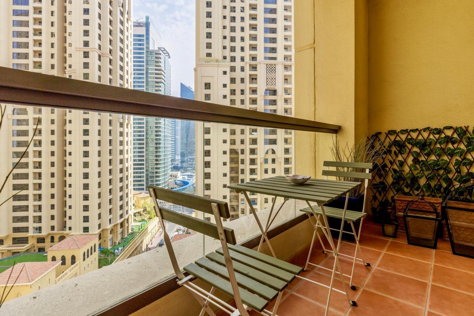 Maison Privee - Serene & Luxury Retreat In The Heart Of Jbr Beach Apartment Dubai Luaran gambar